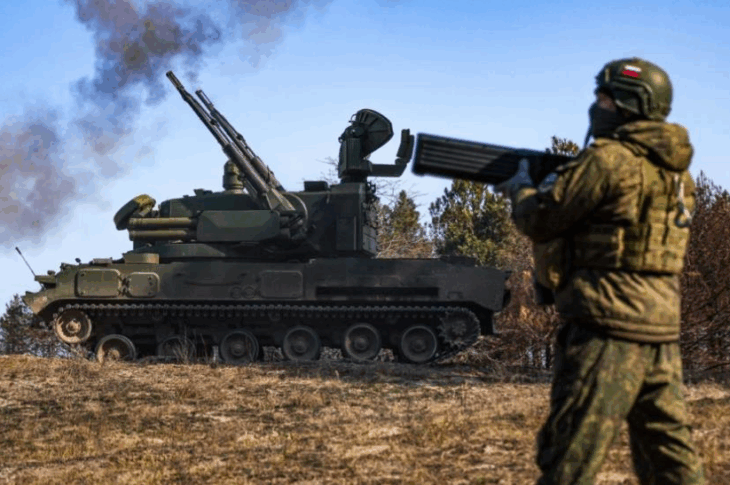 Новини світу - Росія під ударом безпілотників, вибухи пролунали у різних містах