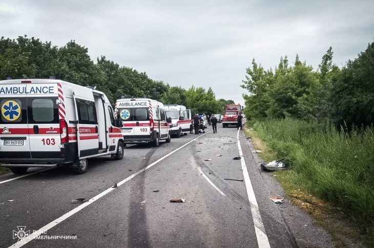 Новини України - Смертельна ДТП на Хмельниччині: дві особи загинули