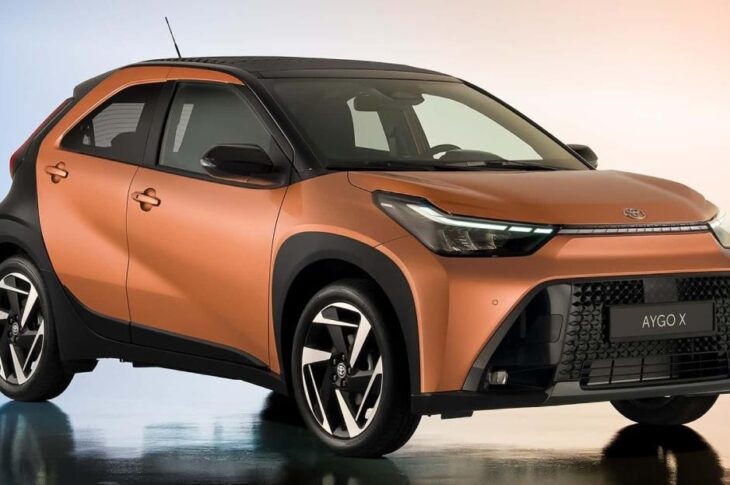 Авто новини - Toyota представила оновлену Aygo X