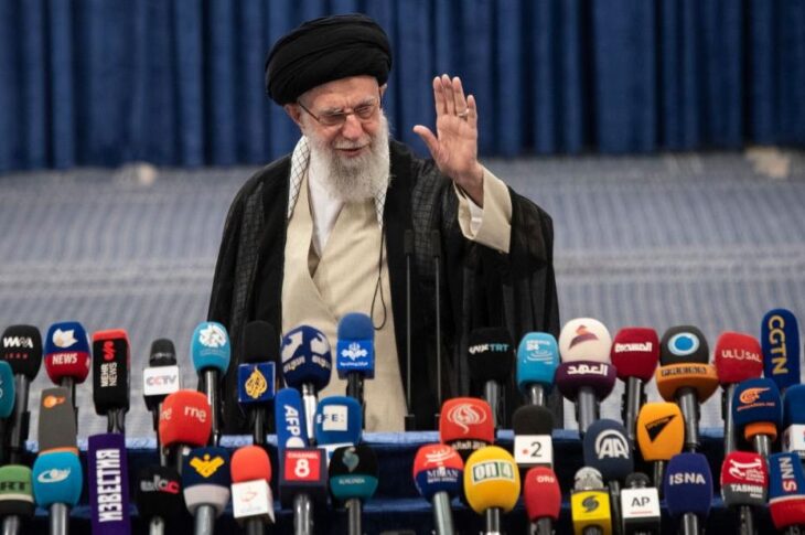 Новини світу - Трамп "побажав удачі" верховному лідеру Ірану