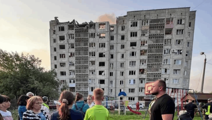 Новини України - У Луцьку внаслідок обстрілу пошкоджено багатоповерхівку, п&rsquo;ятеро поранених
