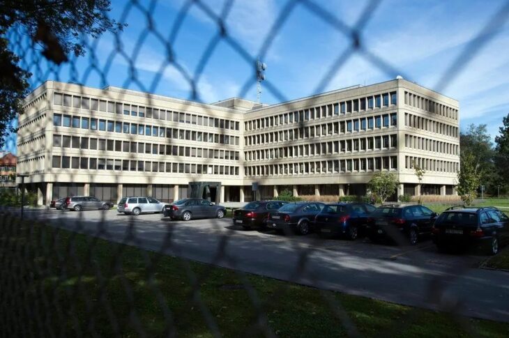 Новини світу - У Швейцарії розслідують "витік" інформації до спецслужб РФ