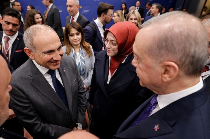 Новини світу - У Вірменії анонсували "історичний" візит премʼєра в Туреччину