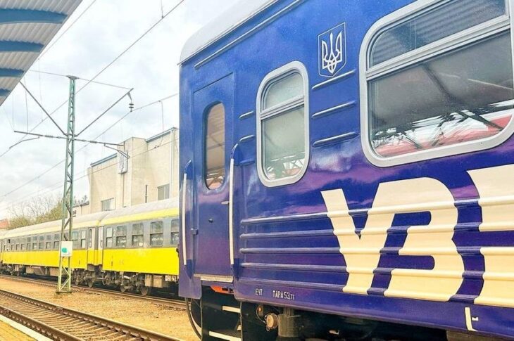 Новини України - Удар Росії пошкодив поїзд Одеса-Запоріжжя у Дніпрі