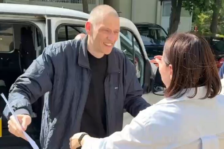 Новини світу - В Білорусі звільнили опозиціонера Тихановського