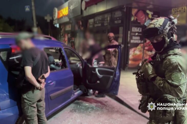 Затримано банду наркоторговців, які для конспірації використовували форму силовиків, - Нацполіція