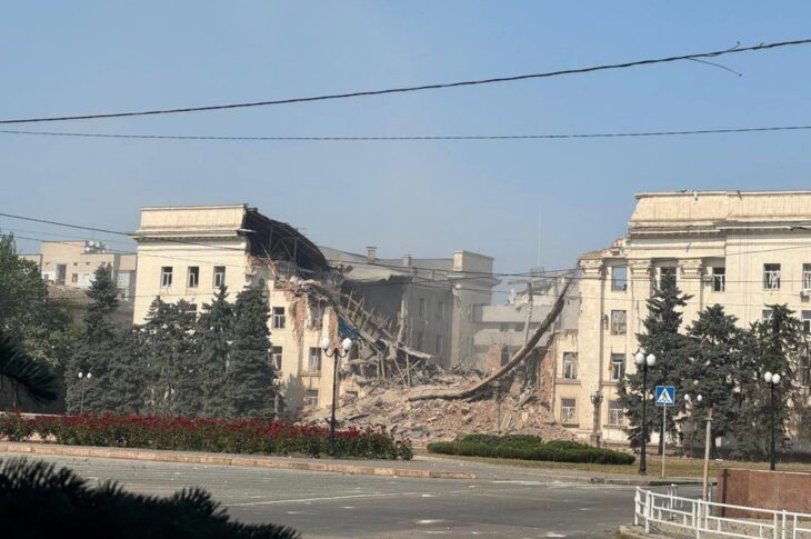Новини України - Зеленський про удар РФ по Херсону: Хворі істоти