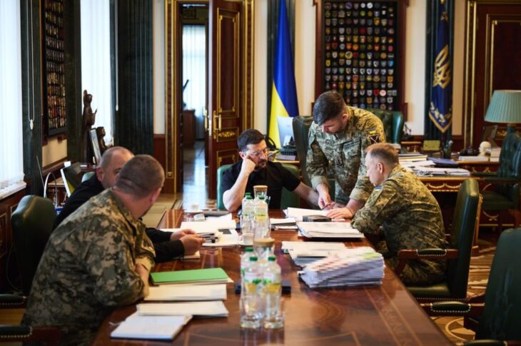 Новини України - Зеленський розповів про нараду з військовими