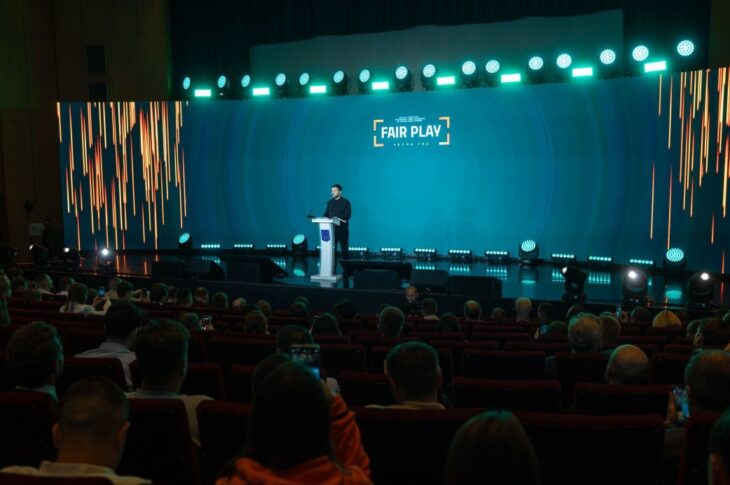 Новини України - Зеленський: Війна повинна ставати для РФ проблемою