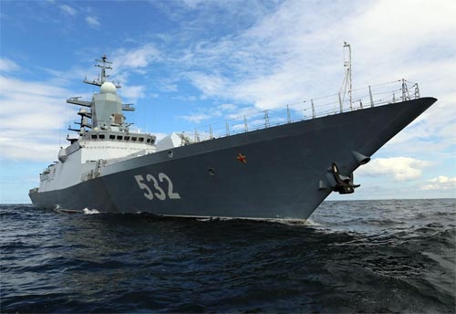 Новини світу - ЗМІ розповіли як російський корвет пройшов через Ла-Манш