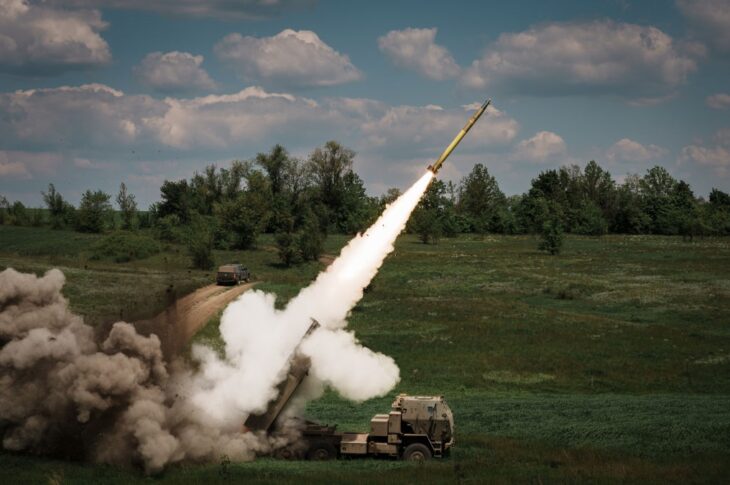 Новини світу - Естонія вперше провела бойові стрільби з HIMARS