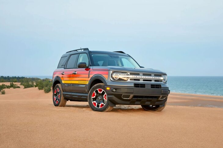 Авто новини - Ford відкликає понад 694 тисячі кросоверів через ризик займання пального