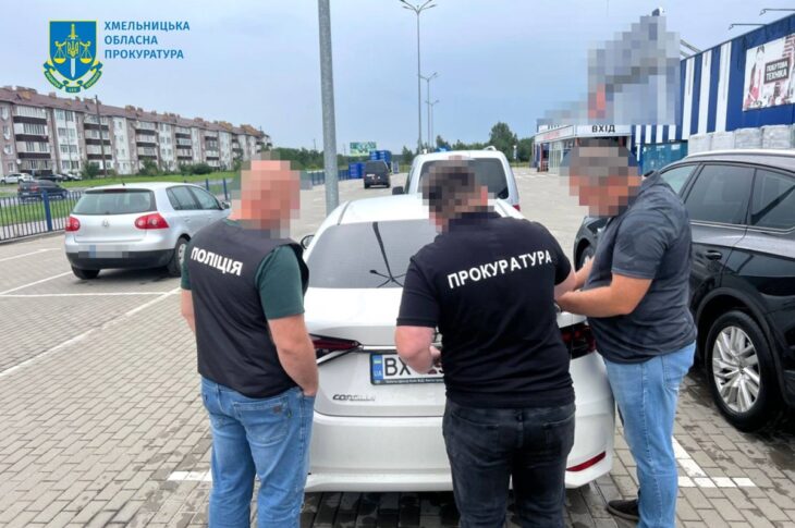Новини України - Хмельницьких посадовців підозрюють у розтраті 10 млн