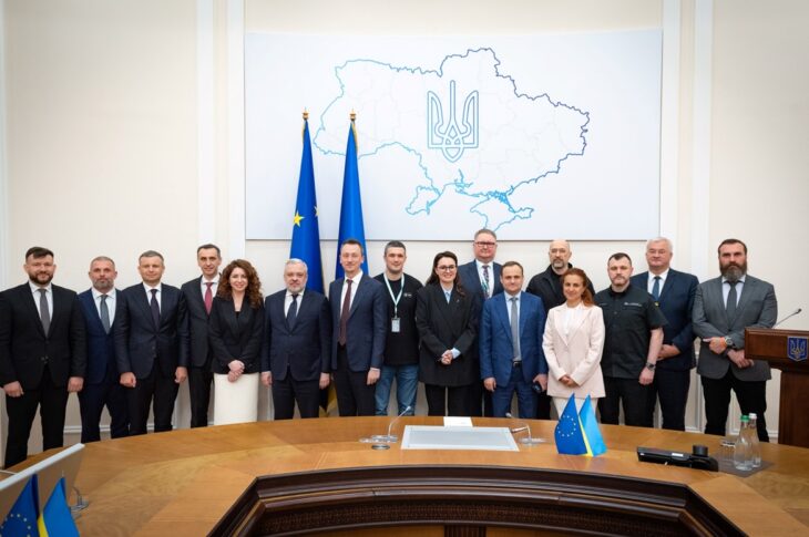 Новини України - Оновлений Кабмін провів перше засідання