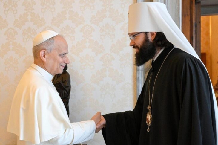 Новини світу - Папа Римський вперше зустрівся з російським митрополитом