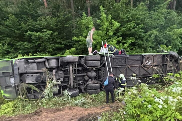 Новини України - Під Львовом понад 30 людей постраждали у ДТП