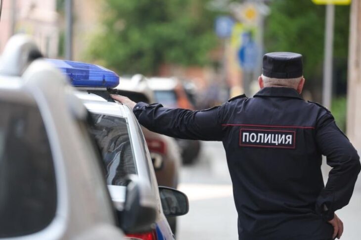 Новини світу - Поліції РФ платять по 100 тисяч рублів за вербування на війну - ЗМІ