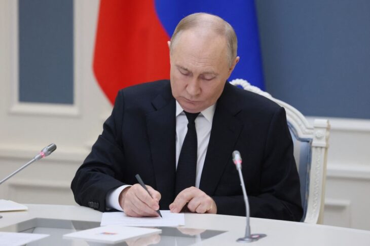 Новини світу - Путін офіційно дозволив найманців в російській армії