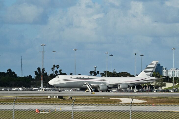 Новини світу - Ремонт боїнга Трампа профінансували коштом ядерної програми - ЗМІ