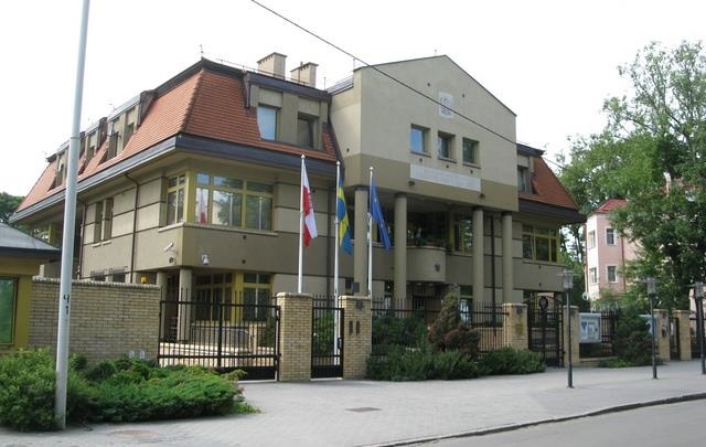 Новини світу - Росія закриває генконсульство Польщі в Калінінграді