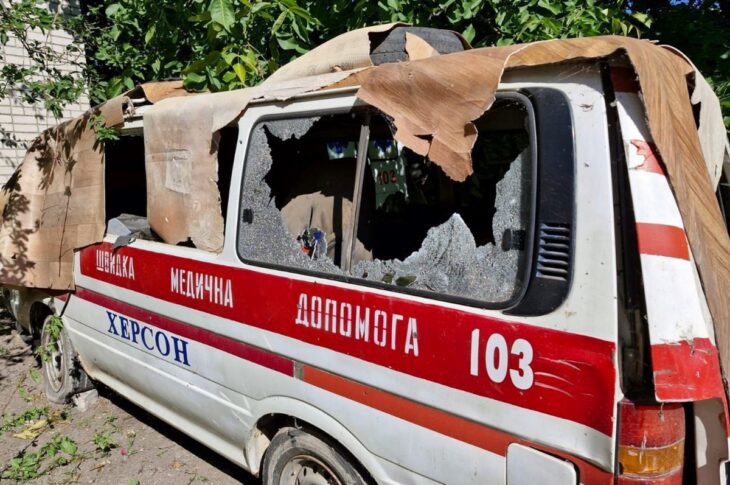 Новини України - Росіяни обстріляли лікарню в Херсоні