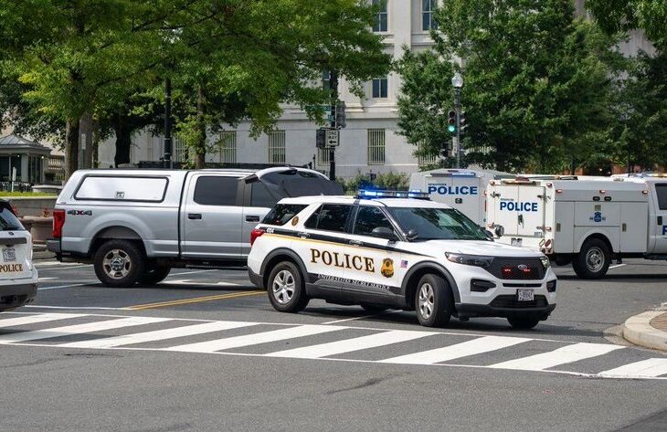 Новини світу - У Білий дім викликали саперів через підозрілий пакет
