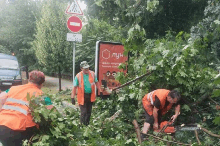 Новини Києва - У Києві через негоду постраждали п'ятеро людей
