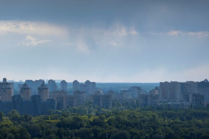 Новини Києва - У Києві червень видався холоднішим за норму на 0,4°С