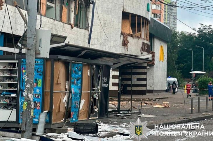 Новини Києва - У Києві пограбували магазин, який постраждав під час атаки РФ