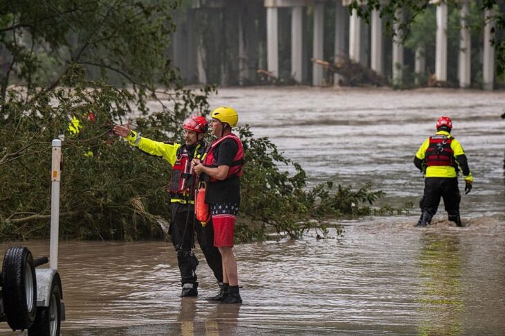 Новини світу - У Техасі різко зросла кількість жертв потужної повені