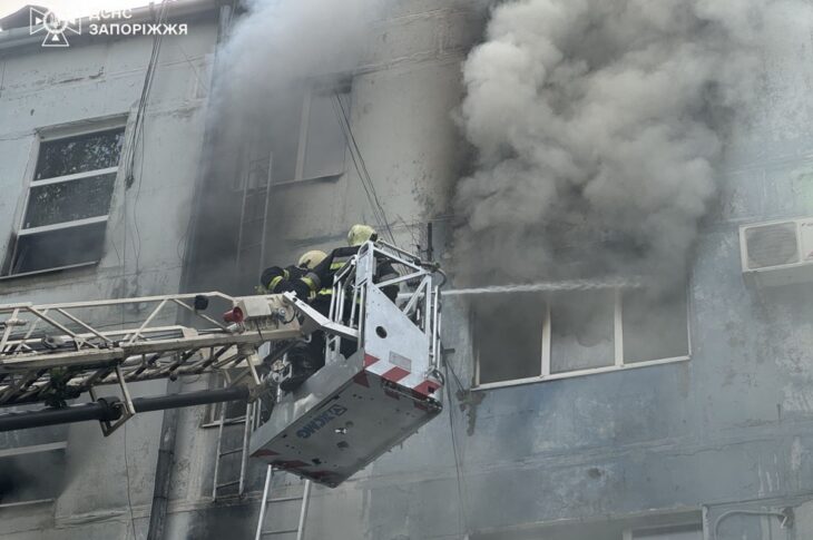 Новини України - У Запоріжжі під час пожежі постраждали дев'ятеро людей