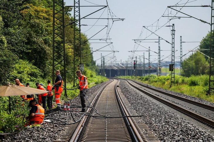 Новини світу - В Німеччині розслідують можливу диверсію на залізниці