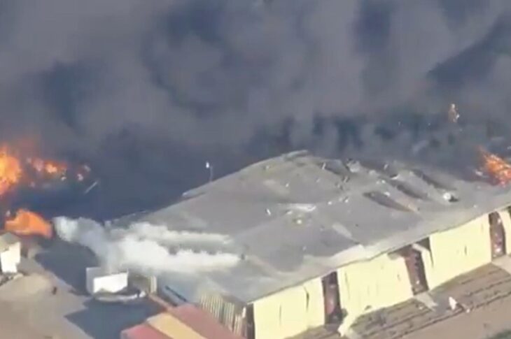 Новини світу - Вибух на складі феєрверків у США: сім людей зникли безвісти