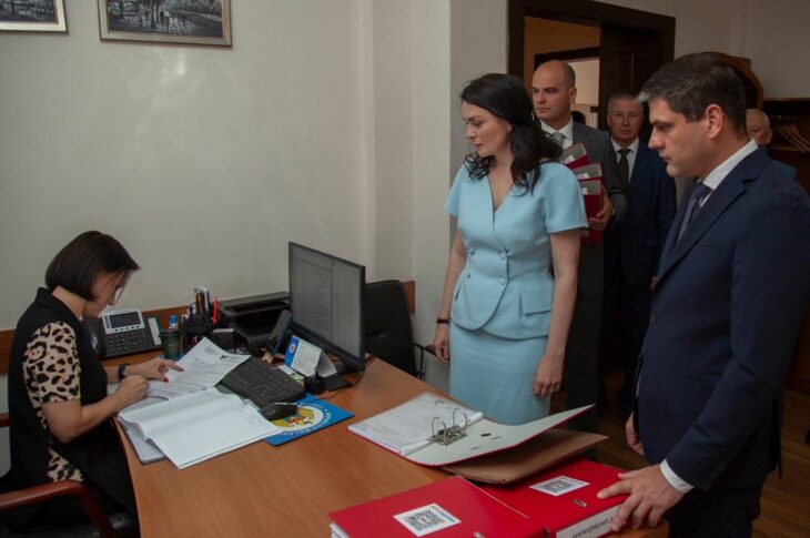 Новини світу - Молдова заморозила рахунки філіалу російських пропагандистів