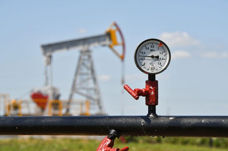 Новини бізнесу - Нафтові доходи РФ обвалились на третину