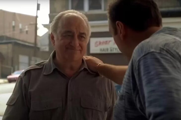 Новини світу - Помер зірка серіалу Клан Сопрано