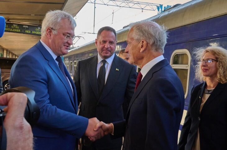 Новини України - Прем’єр-міністр Норвегії прибув у Київ