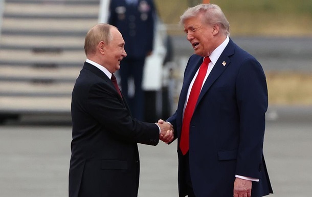 Новини світу - Путін заявив про "світло в кінці тунелю" у відносинах зі США