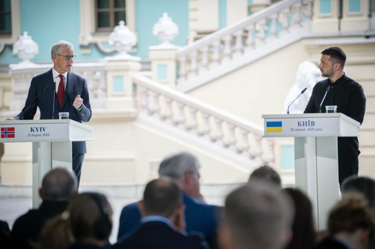 Спілкування Володимира Зеленського та Йонаса Гара Стере з журналістами