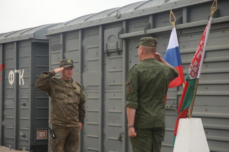 Новини світу - Росія почала перекидати війська до Білорусі