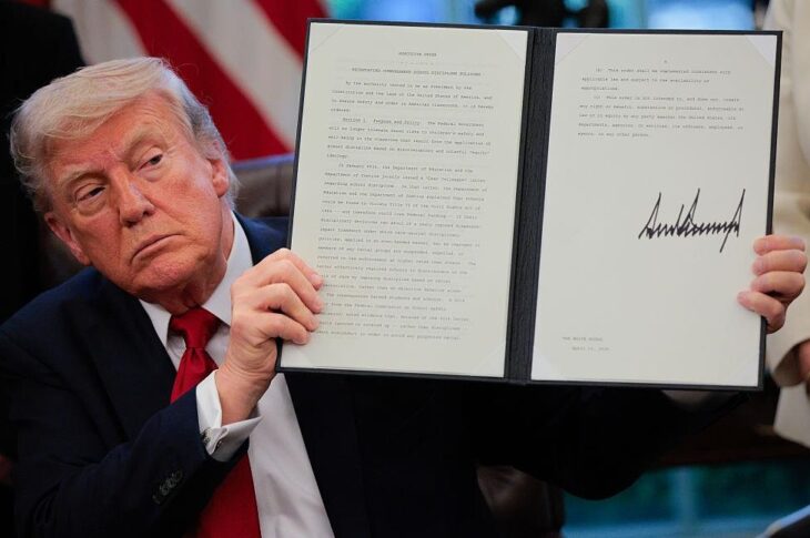 Новини світу - Трамп вдарив додатковими тарифами по Індії