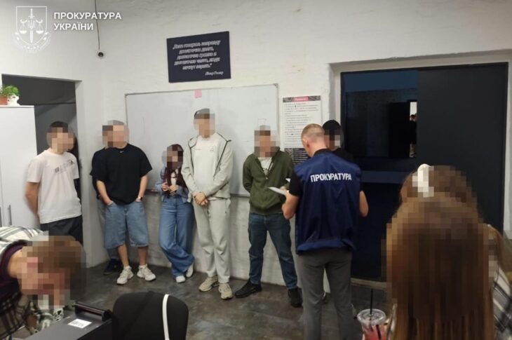 Новини України - У Дніпрі ліквідували 11 шахрайських кол-центрів