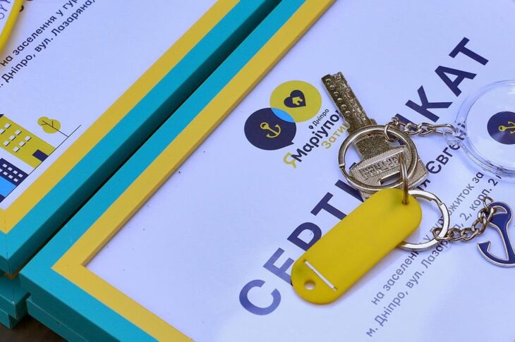 Новини України - У Дніпрі маріупольці отримали житло, облаштоване Фондом Ріната Ахметова
