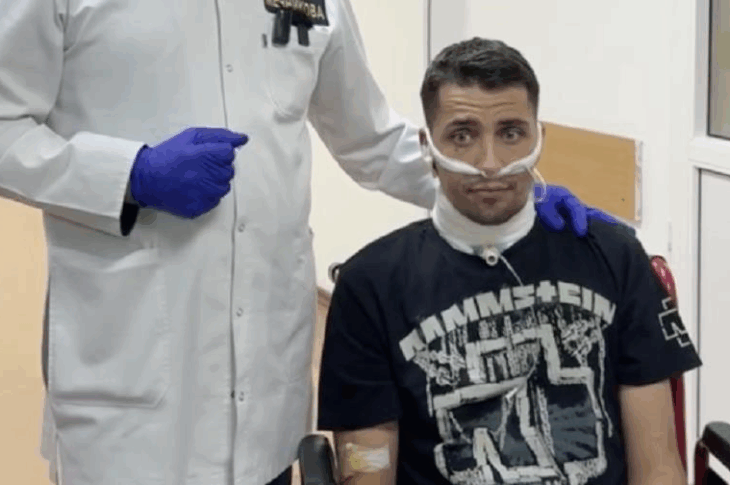 Новини України - Український воїн з перерізаним горлом п’ять днів добирався до позицій ЗСУ