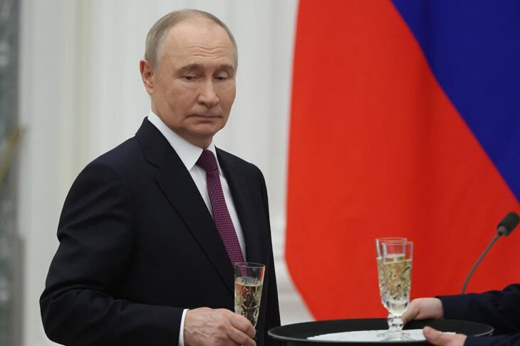 Новини світу - Більшість росіян не змогли назвати досягнень РФ за каденції Путіна