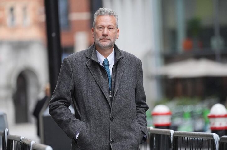 Новини світу - Ексдепутат Європарламенту зізнався у хабарях за підтримку Росії