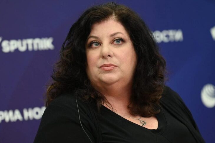 Новини світу - Експомічниці Байдена надали російське громадянство