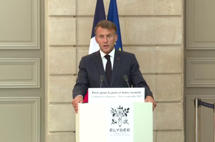 Спілкування з журналістами Володимира Зеленського та Емманюеля Макрона за підсумками зустрічей