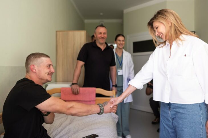 Олена Зеленська відвідала Головний медичний клінічний центр МВС і Пластовий центр на Київщині