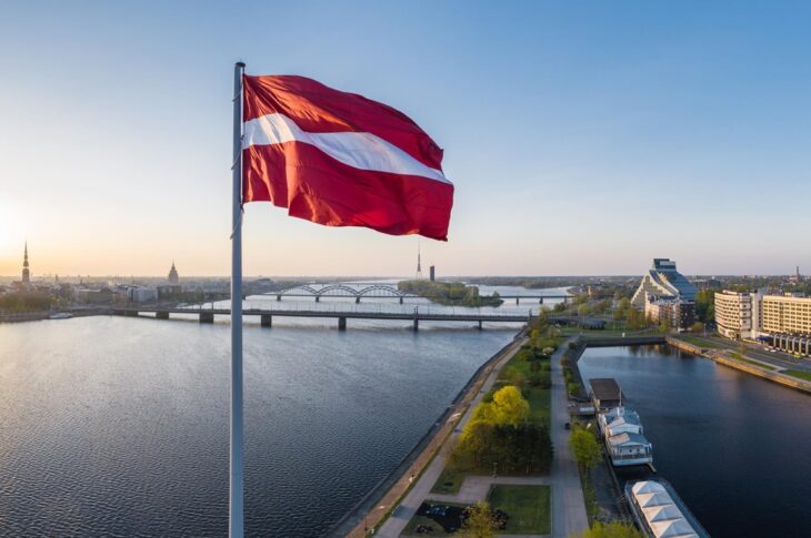 Новини України - Латвія вимагає від понад 840 росіян покинути країну